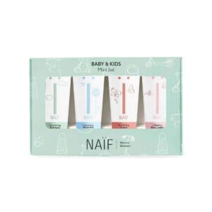 NaÏf miniset met shampoo, wash gel, cream en bodylotion in een groen doosje.